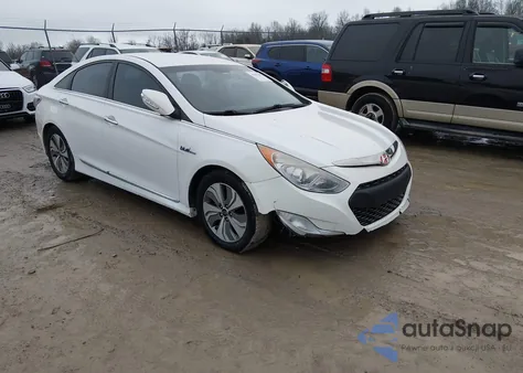 2013 Hyundai Sonata Hybrid Limited z USA, uszkodzony, nr VIN KMHEC4A4XDA092655